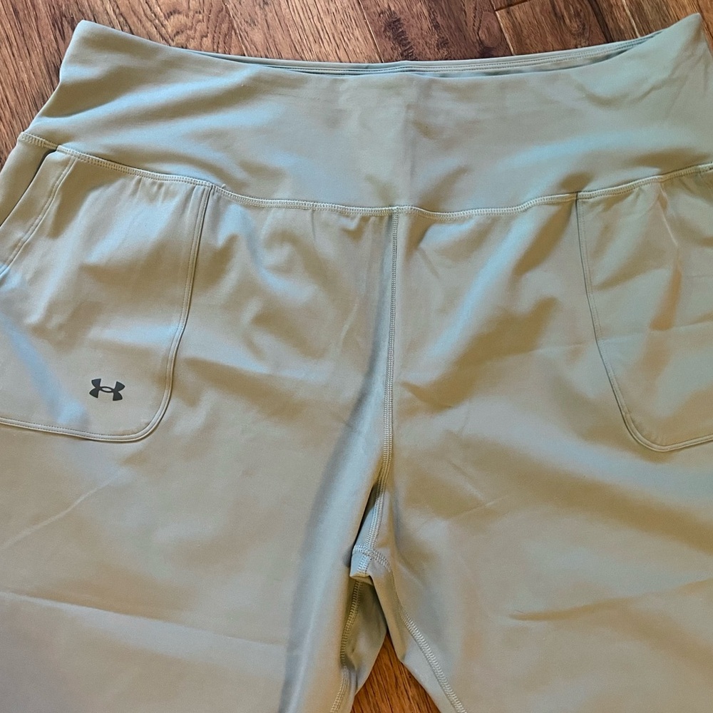 Under Armour Women's Athletic Pants